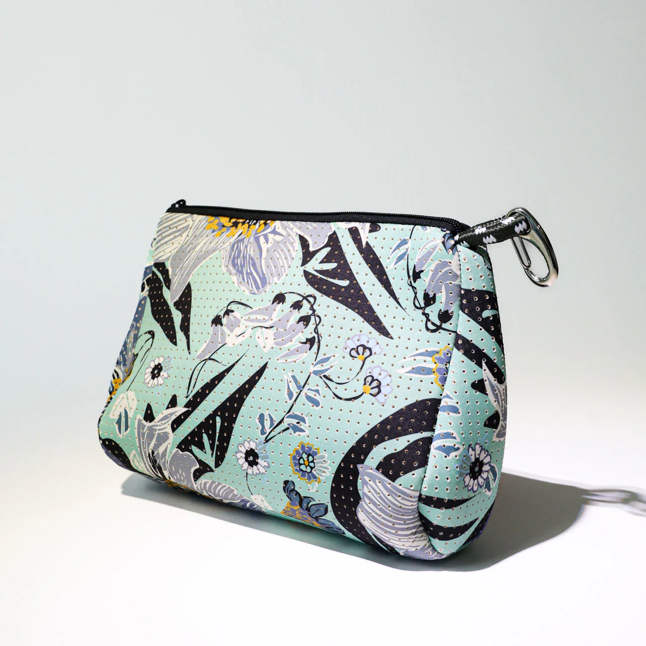 BLOSSOM MINT BASIC SET: EVERYDAY TOTE AND POUCH - Image 3