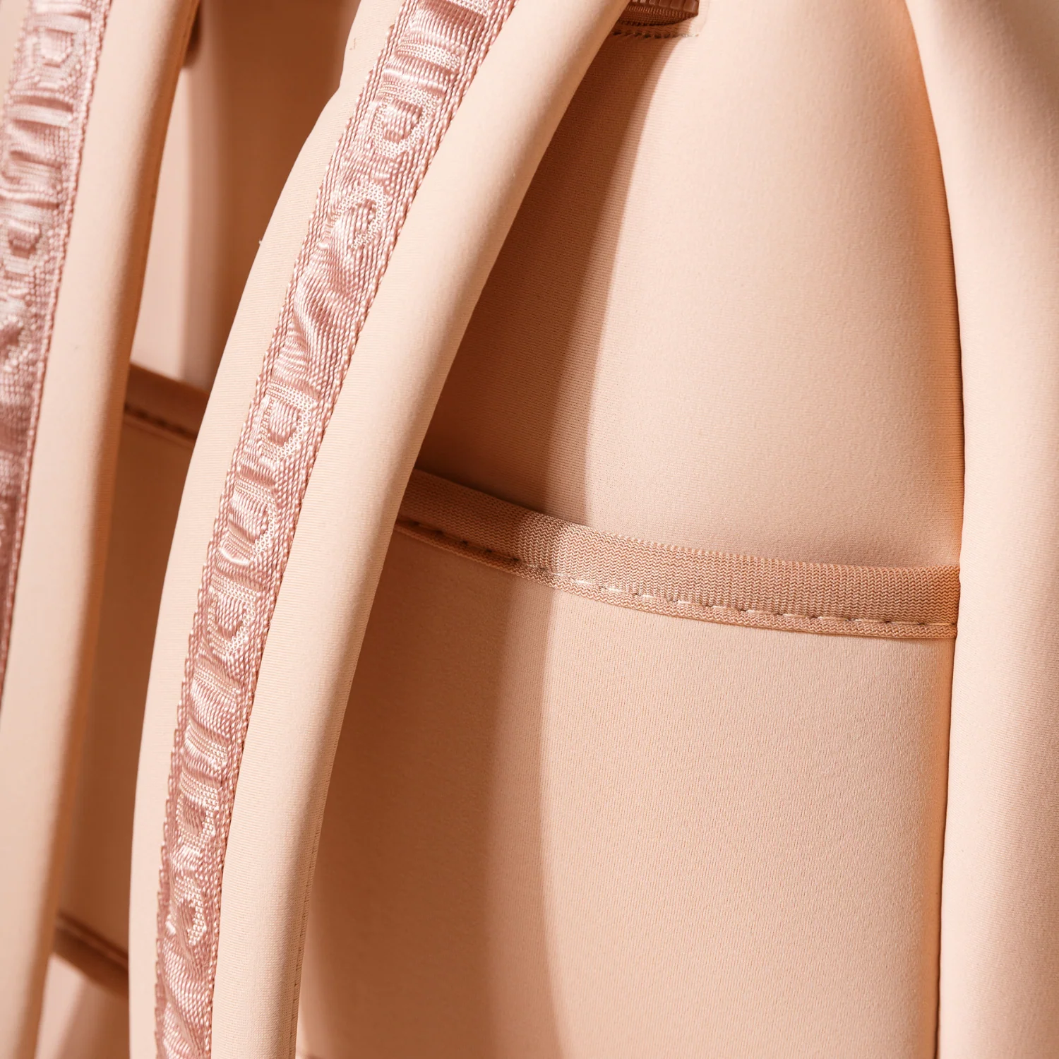 EVERYDAY BACKPACK TAN - Image 6