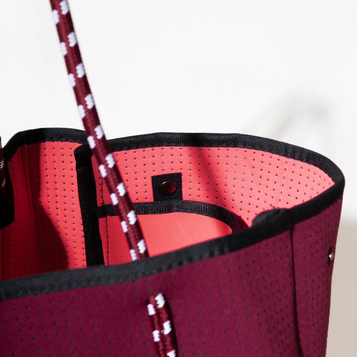 EVERYDAY TOTE BERRY - Image 5