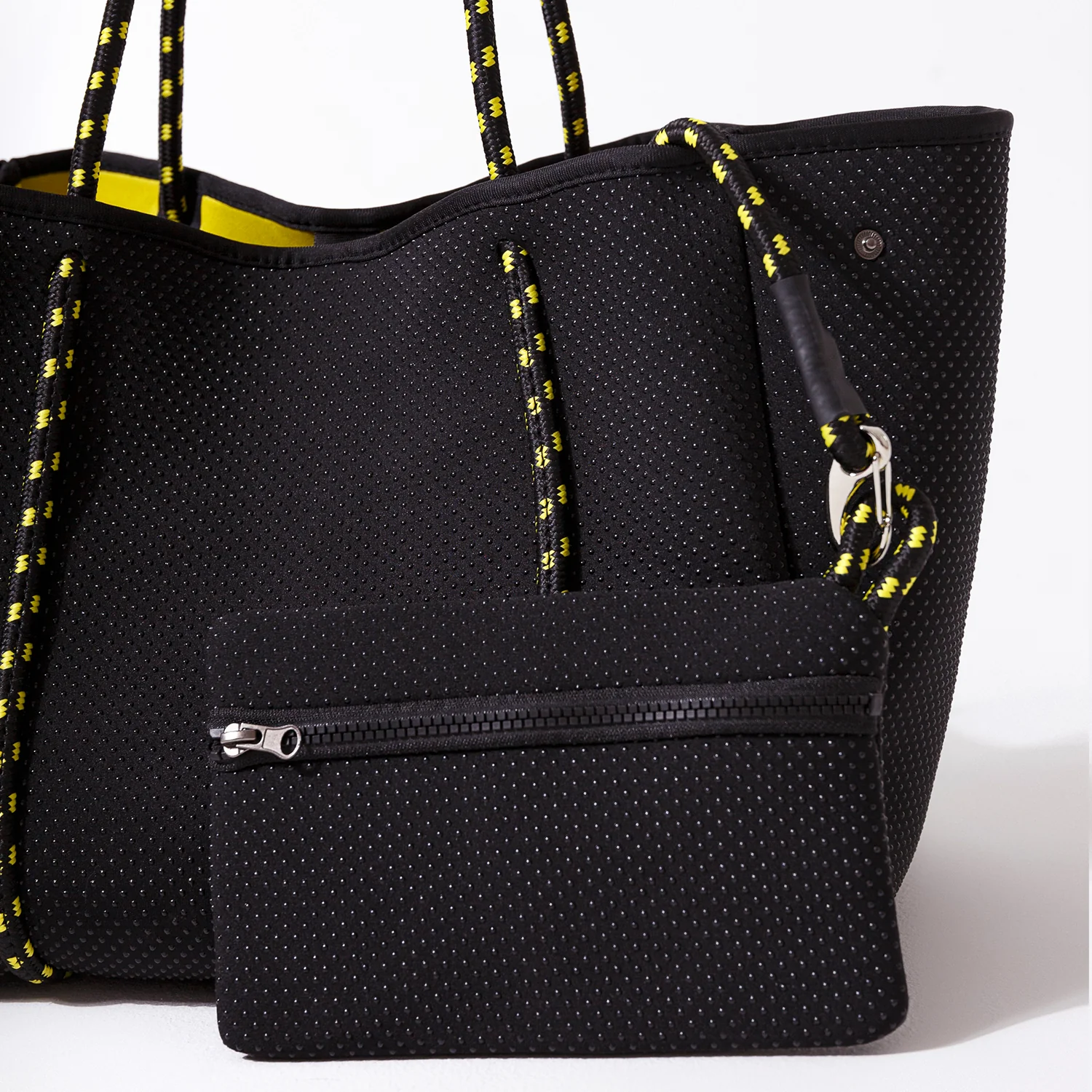 EVERYDAY TOTE DOTTED BLACK - Image 6