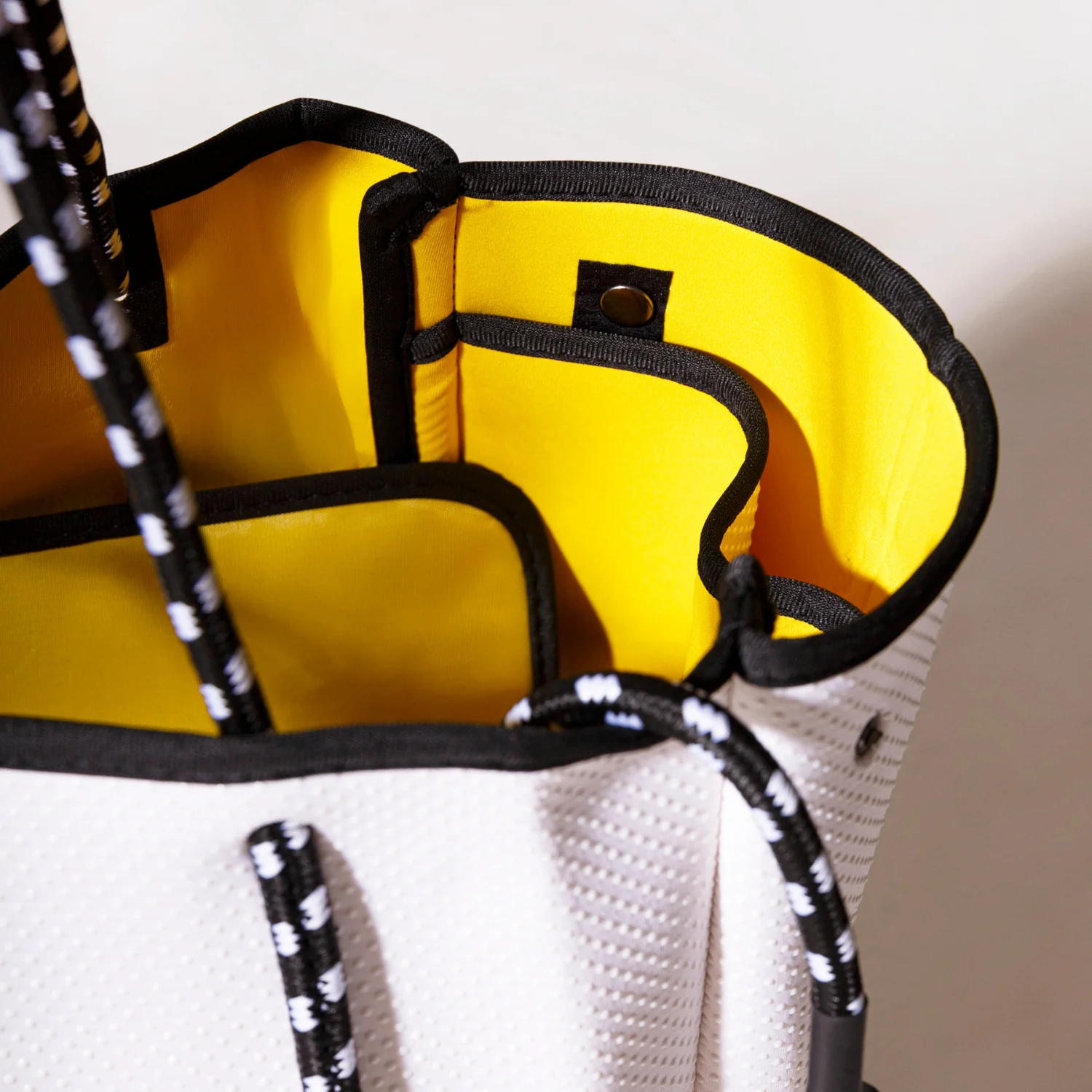 EVERYDAY TOTE DOTTED WHITE - Image 4