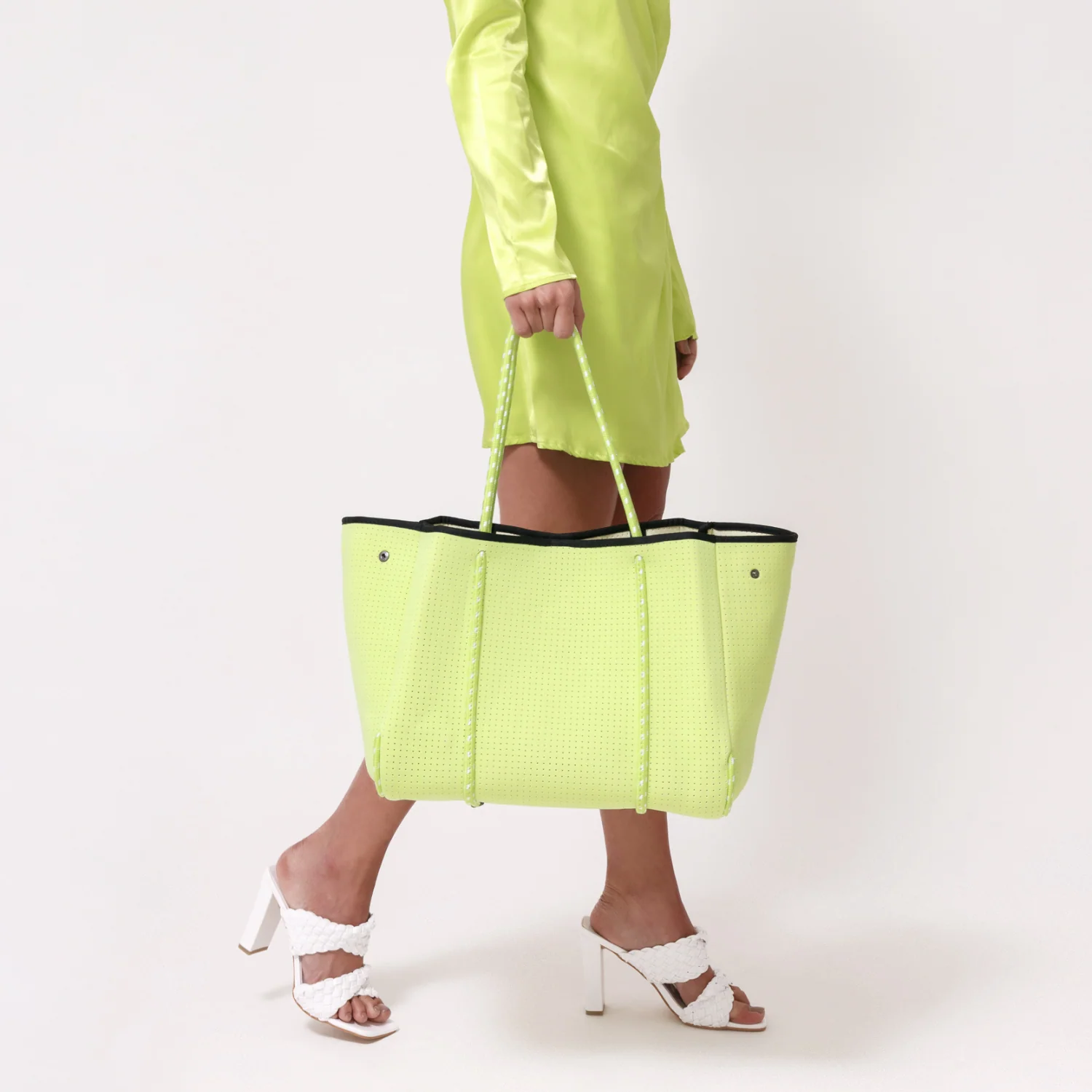EVERYDAY TOTE NEON GREEN - Image 4