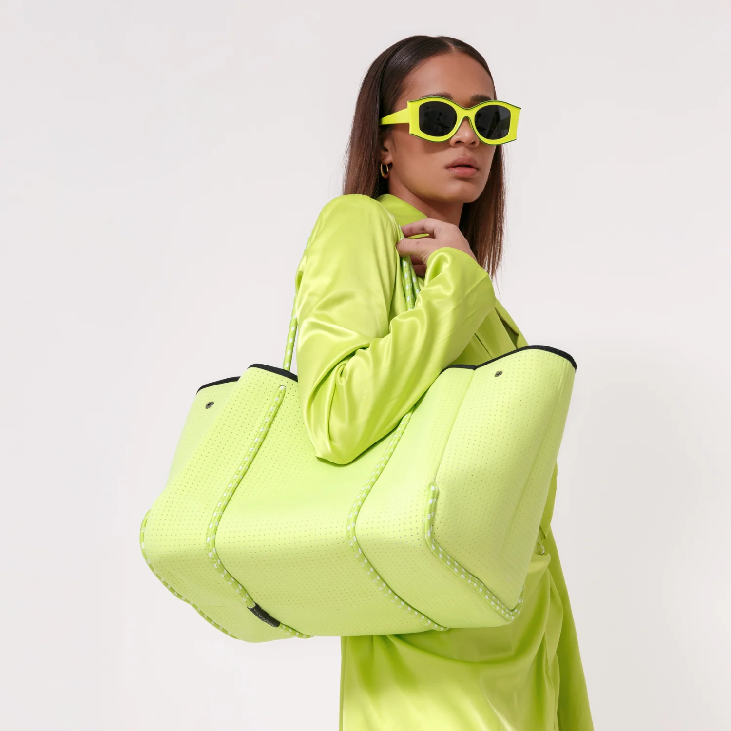 EVERYDAY TOTE NEON GREEN - Image 5