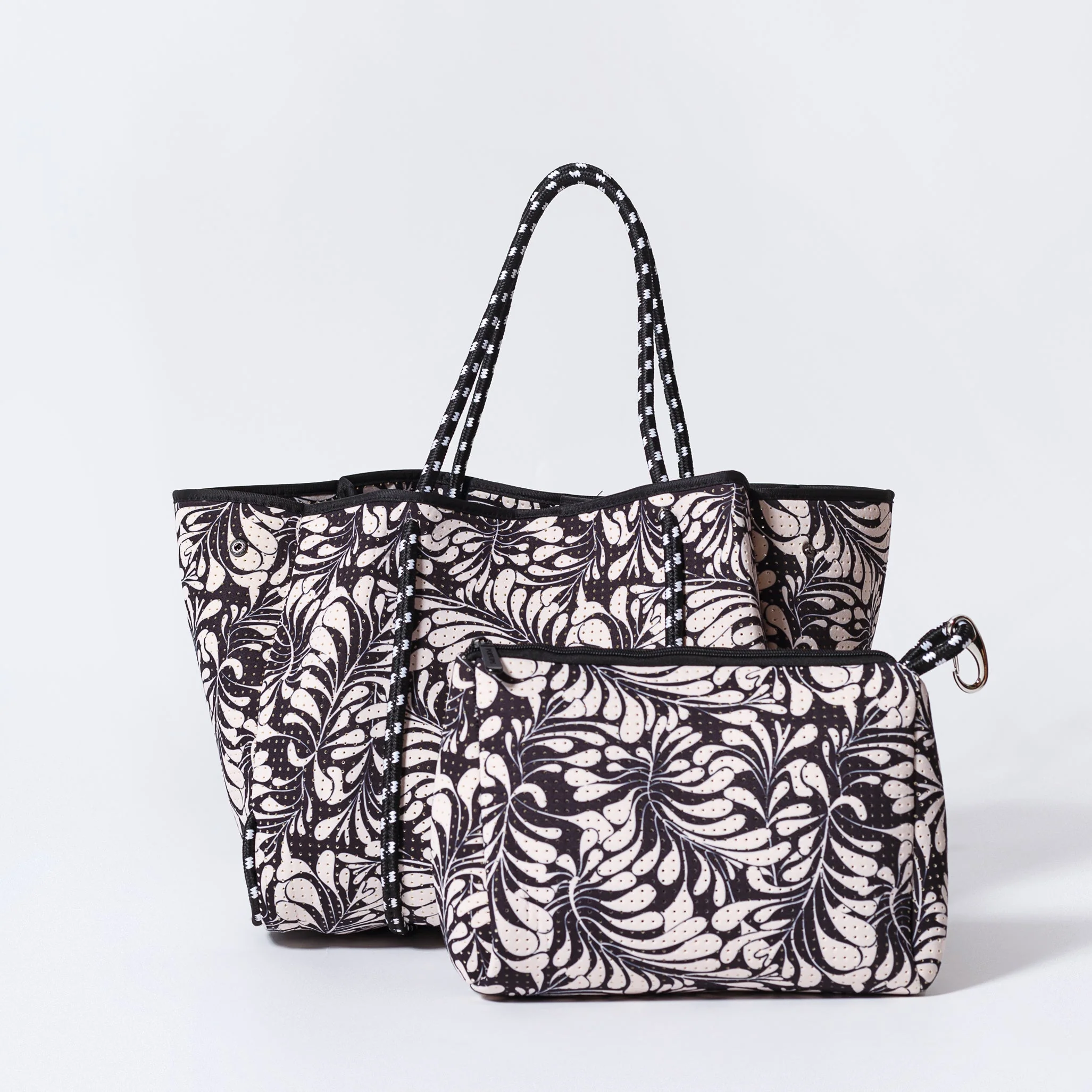 EVERYDAY TOTE PALM DREAMS BLACK - Image 4