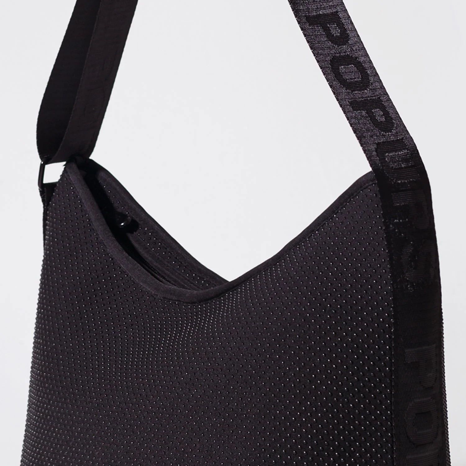 HOBO CROSSBODY BAG BLACK DOTTED - Image 6
