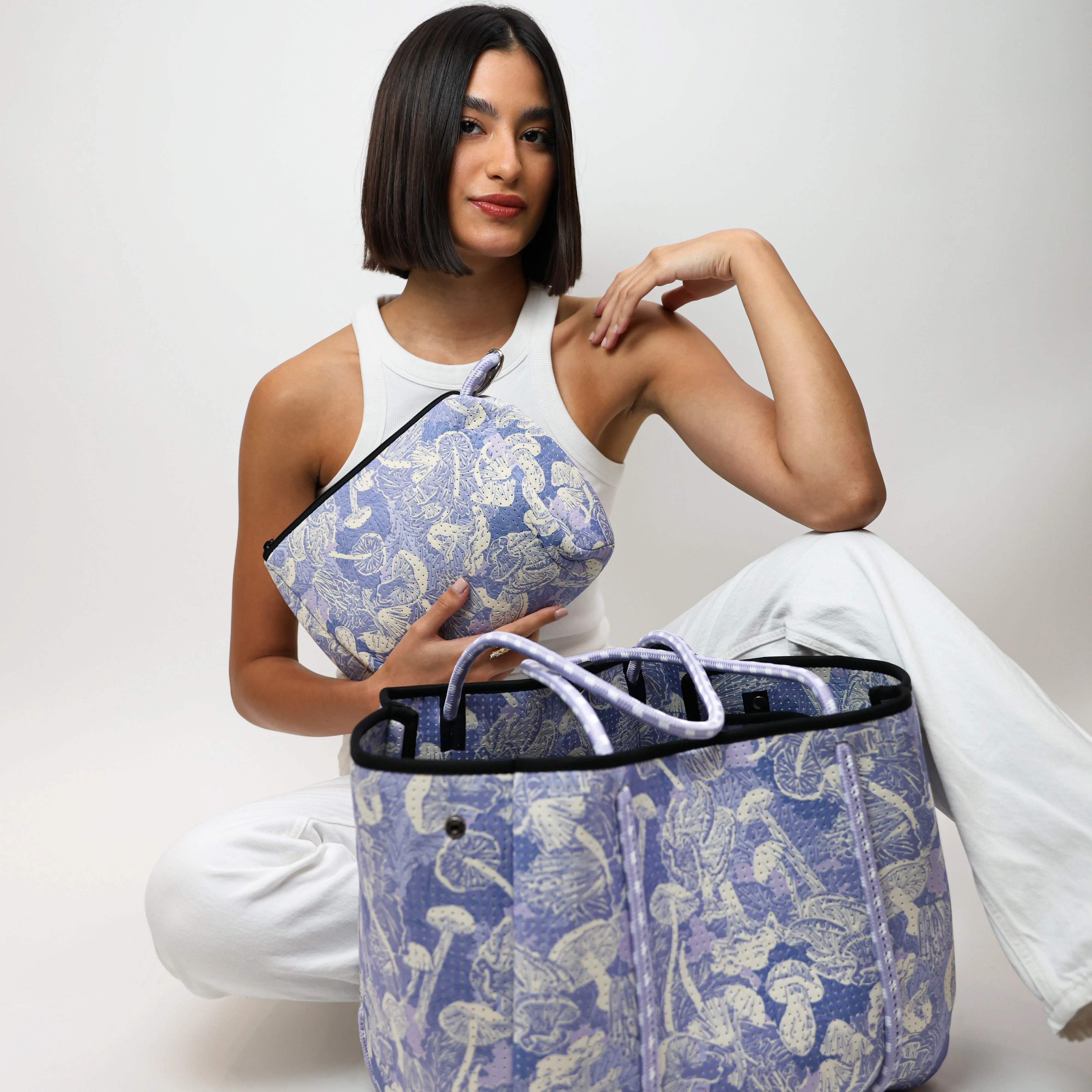 ESSENTIAL POUCH SHROOM LILAC - Image 4